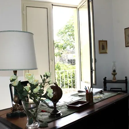 Alero Nyaraló Modica